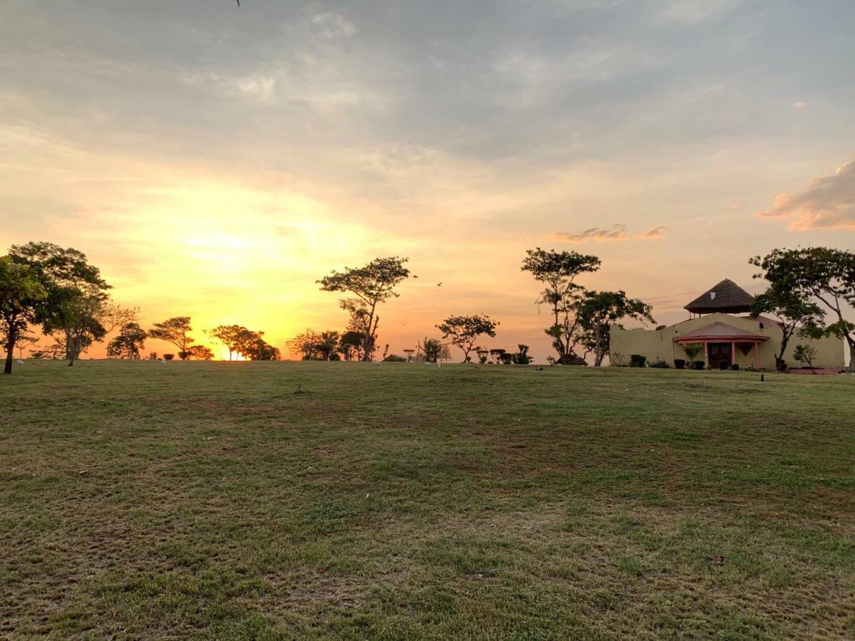 Samuka Island Retreat Villa Jinja Dış mekan fotoğraf