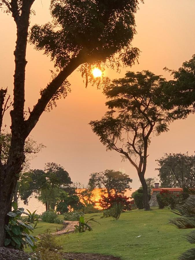 Samuka Island Retreat Villa Jinja Dış mekan fotoğraf